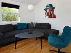 8 person holiday home in Hadsund