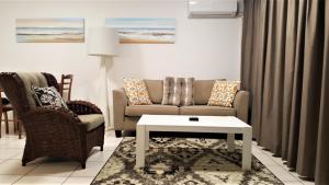 Mooloolaba Beachfront Apartment in Sandcastles