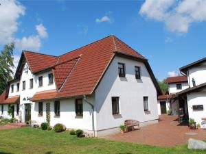 Wohnung in Dargun mit Garten