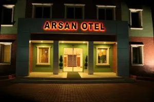 Arsan Otel - 埃尔比斯坦