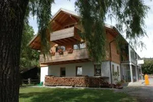 赛普尔斯图巴酒店 - 施伦斯