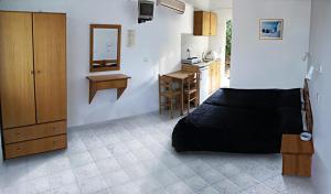 George Studios Pefkos Rhodes Greece