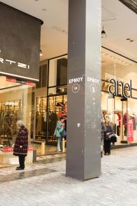 Mosaics aprtm in Parliament square with Acropolis View