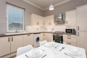 Seaforth Suite - Donnini Apartments