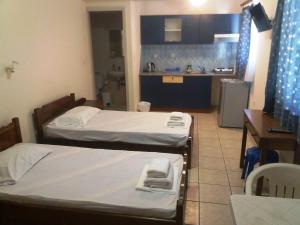 Katerina Rooms Agii Apostoloi