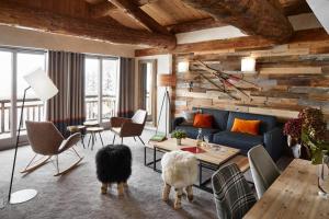 The very very Large Suite with Balcony with High Tea (dec-april)  room in Hôtel L'Arboisie