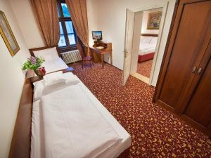 EA Zamecky Hotel Hruba Skala