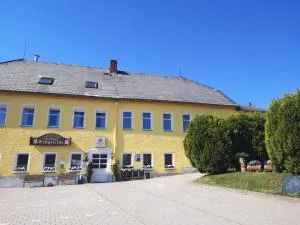 Pension & Gasthof Erbgericht Höhenlage 850m - Nová Ves