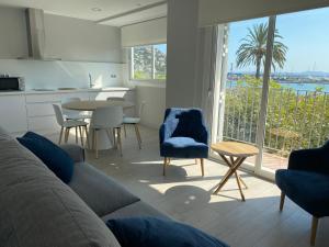 Apartment with Sea View room in Apartaments Voramar Roses