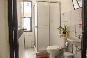 APARTAMENTO ENTERO EN CENTRO DE MIRAFLORES - Habitación Matrimonial