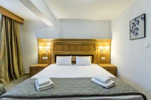Economy Triple Room