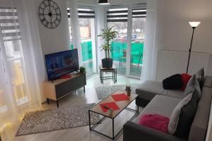 Komfortowy Nowoczesny Apartament Kustronia z Garażem Balkonem Wanną - 3hvězdičkové hotely ve městě Bílsko-Bělá