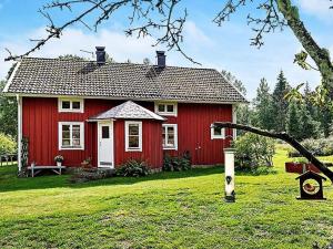 10 person holiday home in SKILLINGARYD