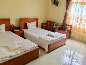 Khách sạn Tam Sơn