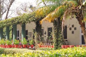 StayVista at 3BR Normandy House