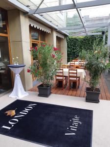 LONDON Boutique hotel & Restaurant