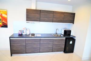 Park Lane Resort Pattaya 2 bedroom condo fully equiped