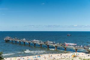 Family Holiday Apartment Aquamarina Prima by Noclegi Renters