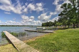 Dent Cabin on Star Lake with Dock, Deck, Dining