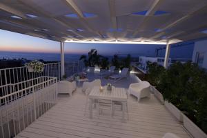 LA TERRAZZA DI MARTA