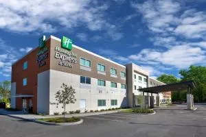 Holiday Inn Express & Suites New Castle by IHG - Mercer