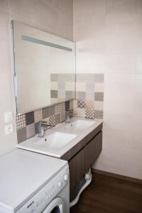 Appartements Logement cosy 4/6 pers - quartier historique calme : photos des chambres