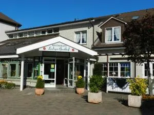 Ladiges Gasthof - Holm