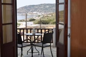 Cyclades rooms Sifnos Greece