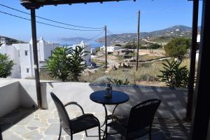 Cyclades rooms Sifnos Greece