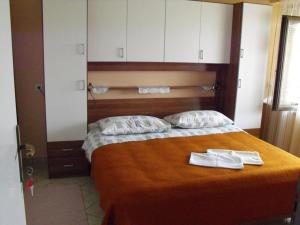 Stone House Gregov - Bedroom 1