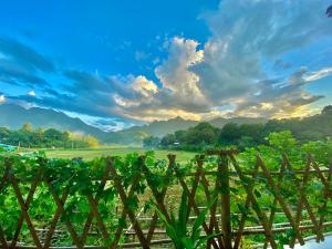 Meadow Mai Chau Homestay