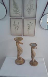 Apartamento mediterraneo, muy centrico, en Plaza Triangular, soleado, con jardines y piscina y la playa enfrente andando, con parking exterior comunitario