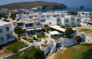 Apollon Rooms Milos Greece