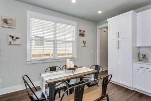 Lone Oak House