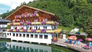 Hotel-Garni Seestrand - Hüttschlag