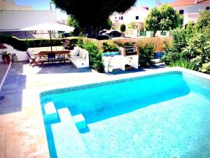 Altura LP Sunny House