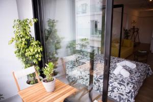 Mosaics aprtm in Parliament square with Acropolis View 14