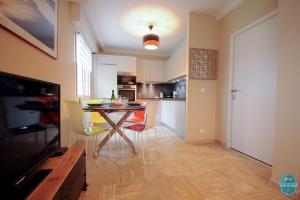 Appartements Annecy Lake - Le Saint Bernard - 2 min walk from the lake : photos des chambres