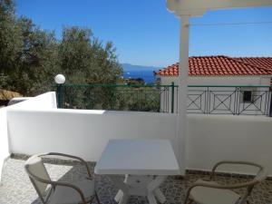 Villa Teozenia Skiathos Greece