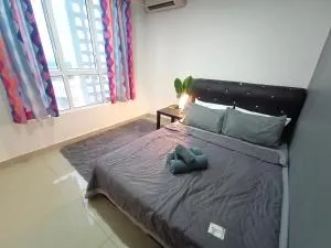 Homi Homestay Menara U2 - Kampong Melayu Kebun Bunga