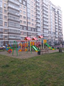 One-Bedroom Apartment room in Просторная уютная квартира Экспоград-Юг BasketHall Красная площадь ул Конгрессная 17