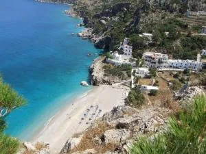 Pension Akropolis - Apérion