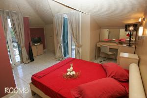 Captains House Hotel