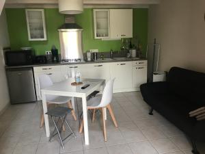 Maisons de vacances L Abricotier : photos des chambres