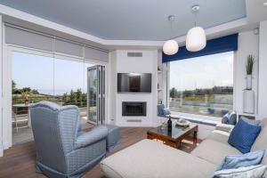 Luxurious Villa MALOMAR