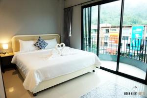 The Moon Night Ao Nang Hotel
