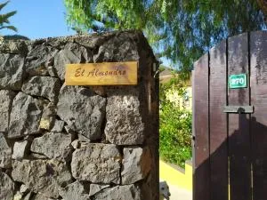 El Almendro - 蓬塔德尔西达尔戈