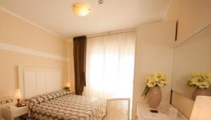Standard Double Room room in Hotel Astoria