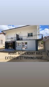 Appartements Appartement Moderne et Parking Prive : photos des chambres