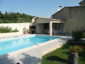 CHAMBRES DHÔTES CLIMATISÉES avec CUISINE dÉTÉ "VILLA GOUR du PEYROL"